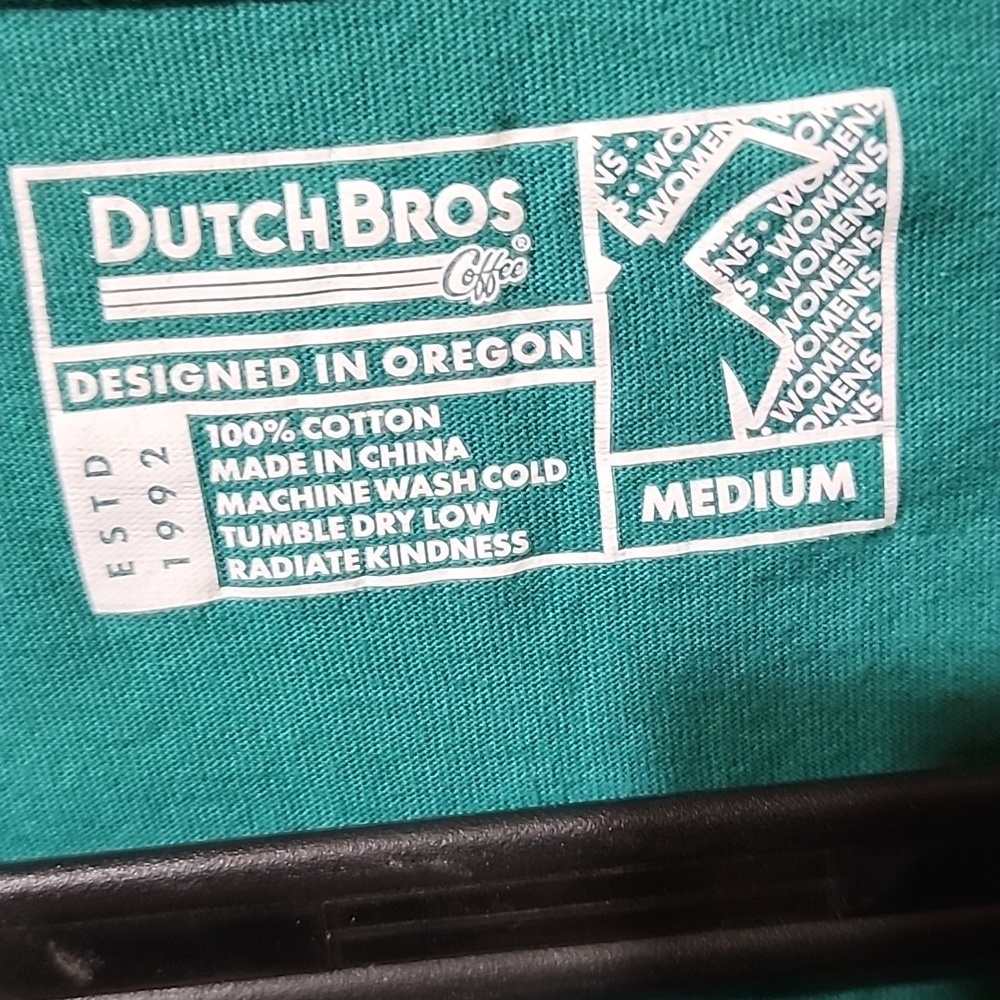 Dutch Bros Coffee T-Shirt Size Medium 100% Cotton - Picture 5 of 9